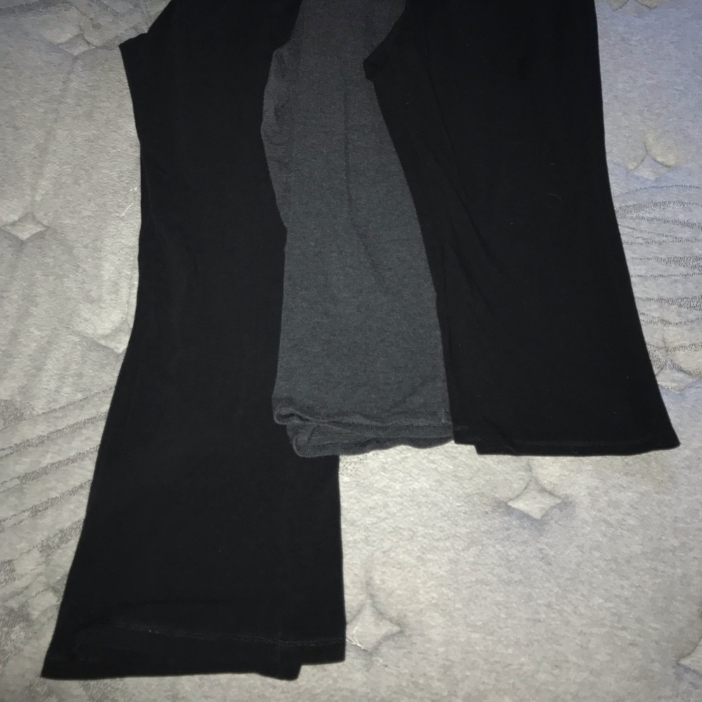 3 pairs of old navy maternity yoga pants size L